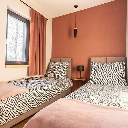Hotel Zielona Zaba Derc Exterior foto